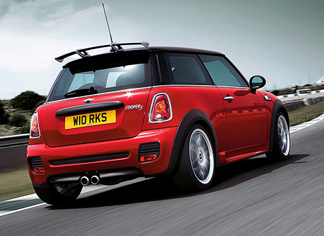 Новый Cooper S появился в 2006 году